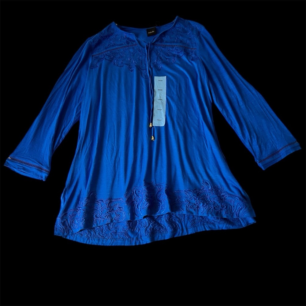 Rafaella blue embroidered knit flowing top sz Large new with tags will fit XL